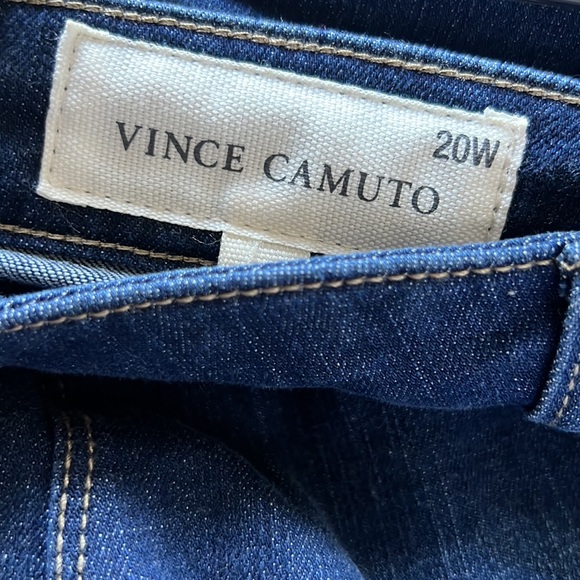 Vince Camuto Plus Size Mid Rise 5-Pocket Skinny Jeans - Picture 10 of 11